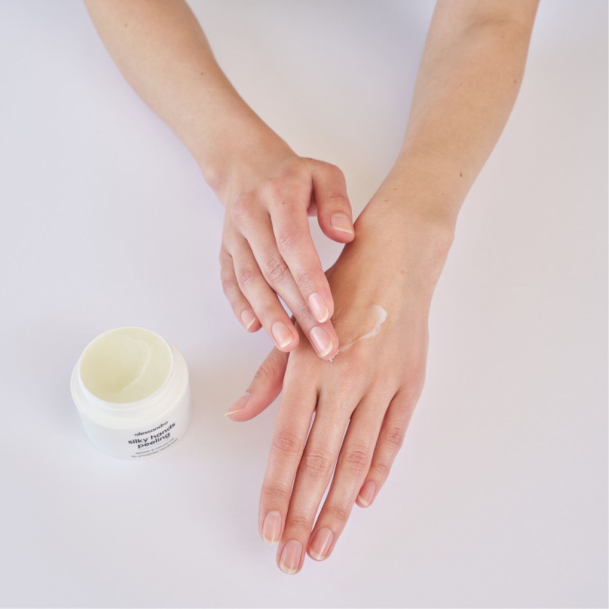 Alessandro Hand Spa Magic Manicure Handpeeling 100 ml